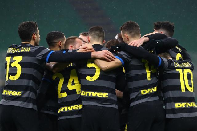 世界杯直播在线观看-【意甲】爱神回勇 卢卡库双响 劳塔罗传射 国米4比0